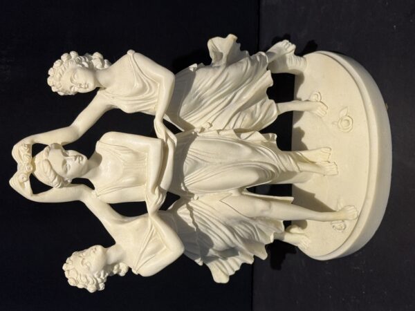 IMG_0305 ANTIQUES-FURNISHINGS-COLLECTIBLES-GLASSWARE