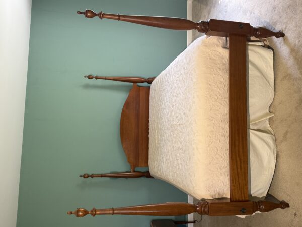 IMG_0779 ANTIQUES-FURNISHINGS-COLLECTIBLES-GLASSWARE