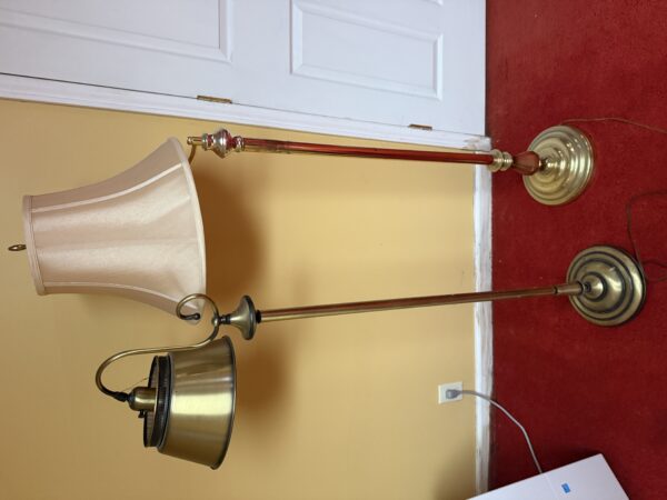 IMG_1029 ANTIQUES-FURNISHINGS-COLLECTIBLES-GLASSWARE