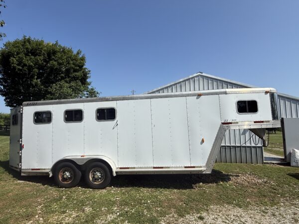 IMG_4904 MOTORCYCLE-GUNS-HORSE TRAILER-AND MORE