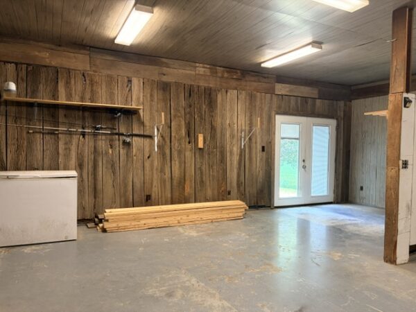 PRIVATE COUNTRY HOME ON 1.11+/- ACRE LOT