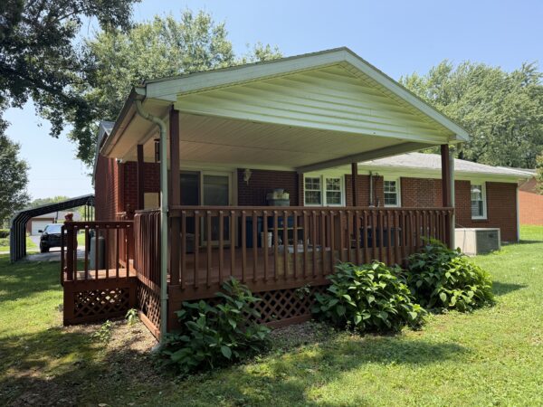 NICE 3-BEDROOM BRICK HOME