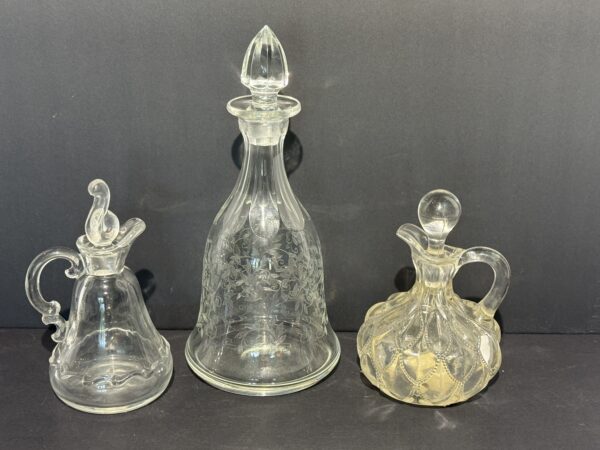 IMG_9977 ANTIQUES-FURNISHINGS-COLLECTIBLES-GLASSWARE