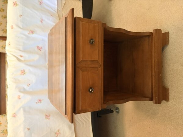 IMG_6161 HOME FURNISHINGS - ANTIQUES - COLLECTIBLES