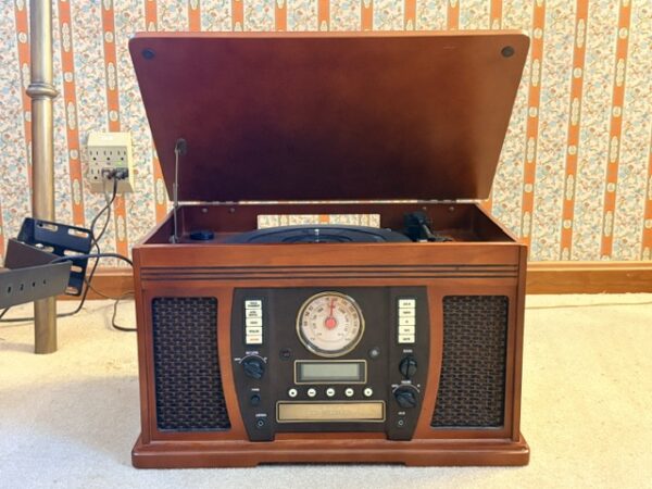 IMG_6242 HOME FURNISHINGS - ANTIQUES - COLLECTIBLES