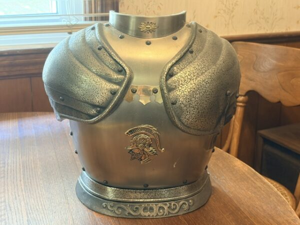 IMG_6320 HOME FURNISHINGS - ANTIQUES - COLLECTIBLES