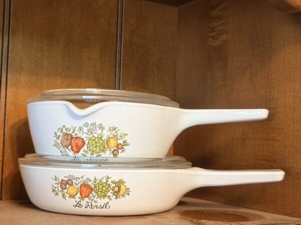 IMG_6513 HOME FURNISHINGS - ANTIQUES - COLLECTIBLES