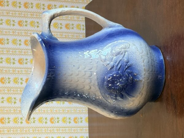 IMG_7113 HOME FURNISHINGS - ANTIQUES - COLLECTIBLES