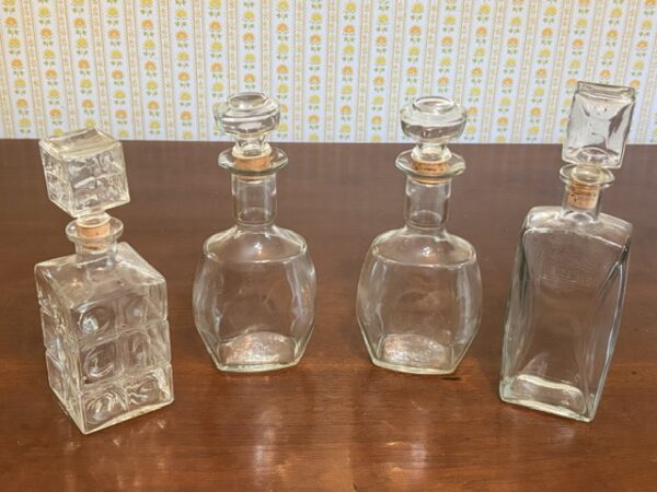 IMG_7244 HOME FURNISHINGS - ANTIQUES - COLLECTIBLES