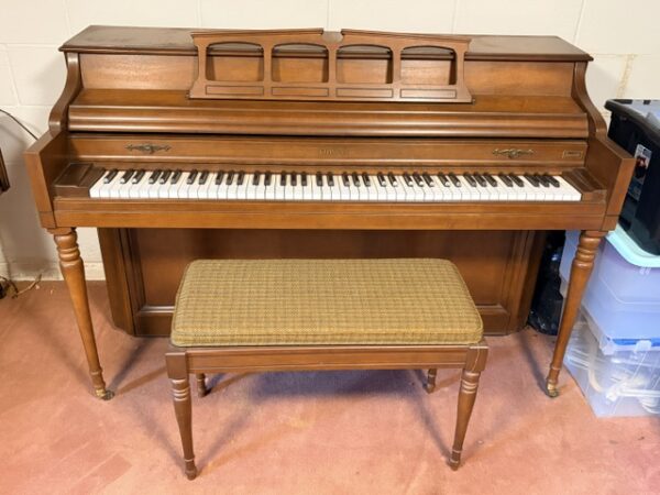 IMG_7326 HOME FURNISHINGS - ANTIQUES - COLLECTIBLES