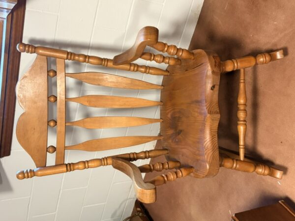 IMG_7345 HOME FURNISHINGS - ANTIQUES - COLLECTIBLES