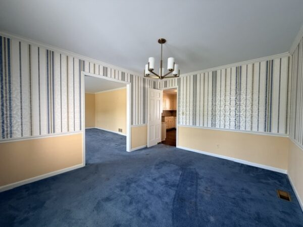 SPRAWLING 5 BEDROOM HOME WITH BASEMENT
