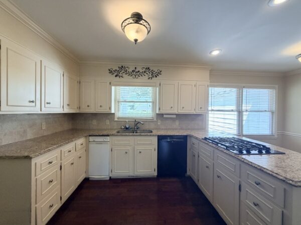 SPRAWLING 5 BEDROOM HOME WITH BASEMENT