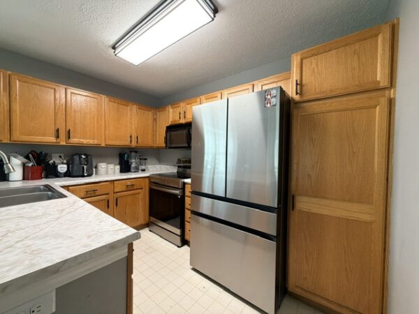1122 Landing Meadows Dr., Henderson, KY