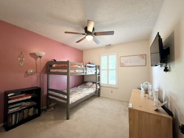 1122 Landing Meadows Dr., Henderson, KY
