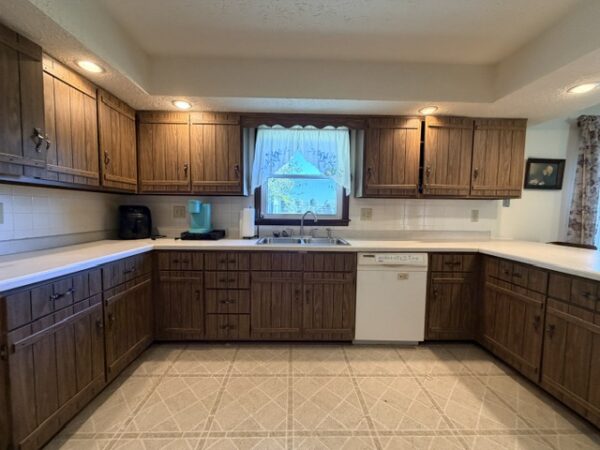 IMG_0696 NICE 3 BEDROOM HOME WITH POLE BARNS ON 1.79+/- ACRES