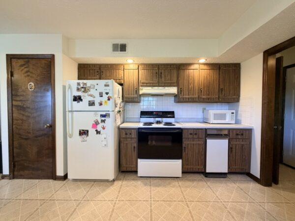 IMG_0697 NICE 3 BEDROOM HOME WITH POLE BARNS ON 1.79+/- ACRES
