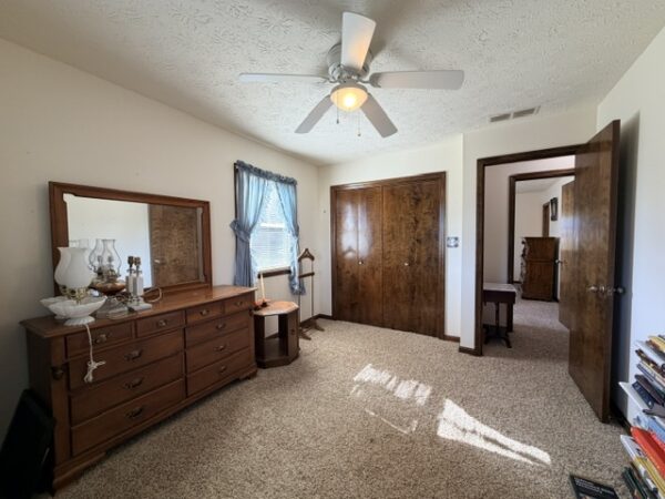 IMG_0707 NICE 3 BEDROOM HOME WITH POLE BARNS ON 1.79+/- ACRES