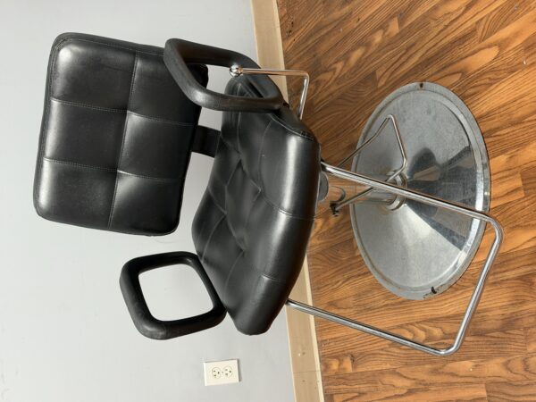 VEHICLES - MOWER - FURNITURE - APPLIANCES