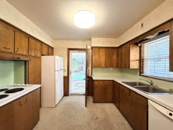 NICE HOME ON .93+/- ACRE LOT