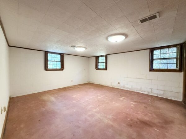 NICE HOME ON .93+/- ACRE LOT