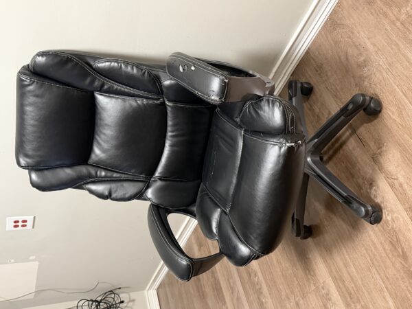 VEHICLES - MOWER - FURNITURE - APPLIANCES