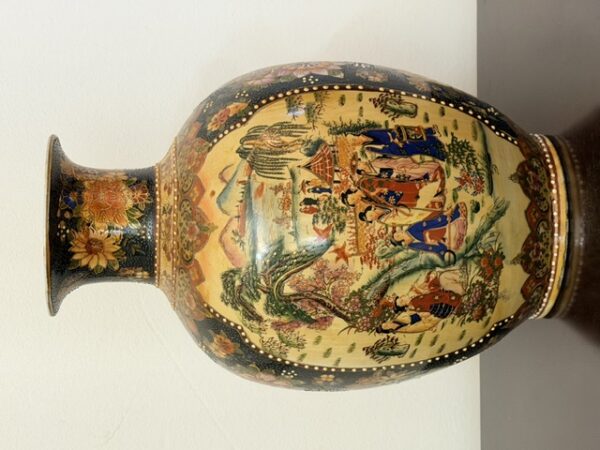 LARGE COLLECTION OF ANTIQUES, GLASSWARE & COLLECTIBLES