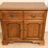 LARGE COLLECTION OF ANTIQUES, GLASSWARE & COLLECTIBLES