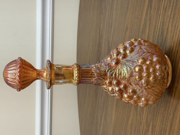 LARGE COLLECTION OF ANTIQUES, GLASSWARE & COLLECTIBLES