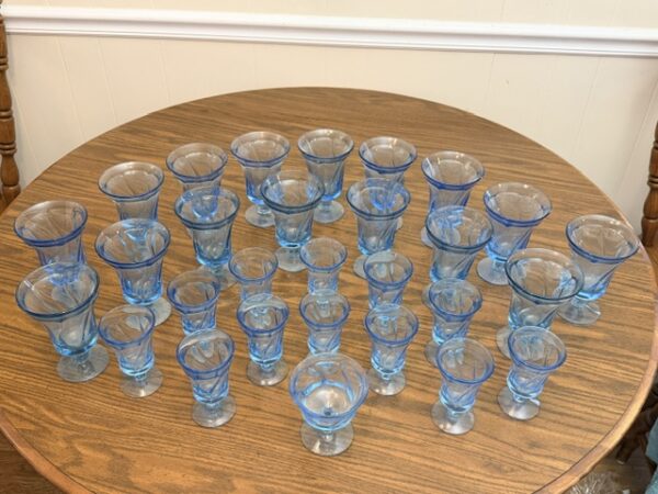 LARGE COLLECTION OF ANTIQUES, GLASSWARE & COLLECTIBLES