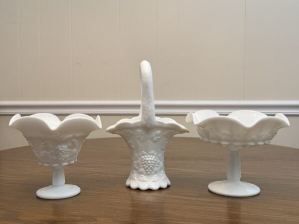 LARGE COLLECTION OF ANTIQUES, GLASSWARE & COLLECTIBLES
