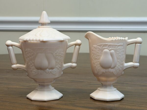 LARGE COLLECTION OF ANTIQUES, GLASSWARE & COLLECTIBLES