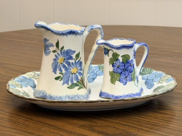 LARGE COLLECTION OF ANTIQUES, GLASSWARE & COLLECTIBLES