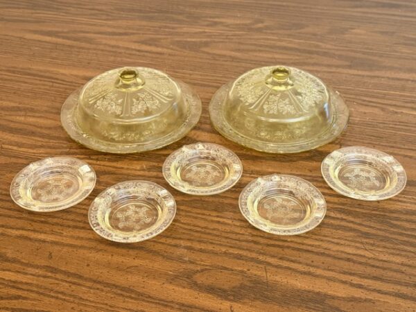 LARGE COLLECTION OF ANTIQUES, GLASSWARE & COLLECTIBLES