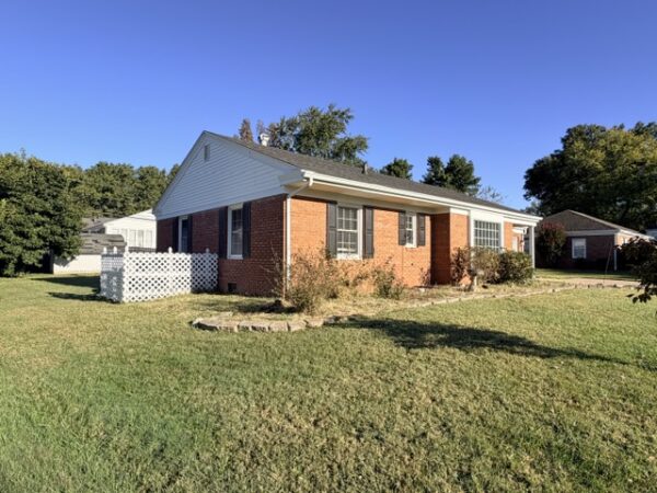 307 Tartan Dr., Henderson, KY