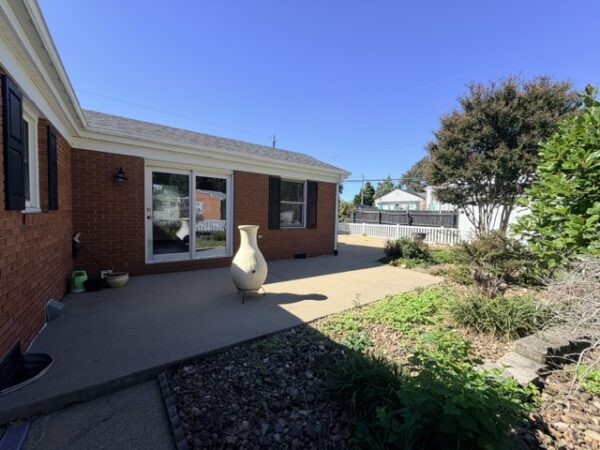 307 Tartan Dr., Henderson, KY