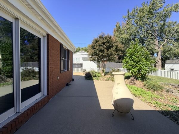 307 Tartan Dr., Henderson, KY