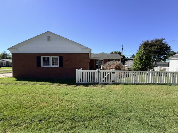 307 Tartan Dr., Henderson, KY
