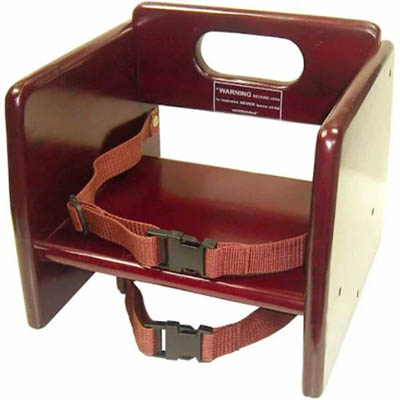 SEAT BOOSTER MAHOGANY W/STRAP