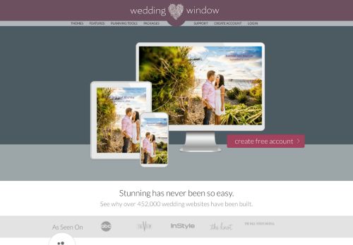 
                            4. Free Custom Wedding Websites - WeddingWindow.com