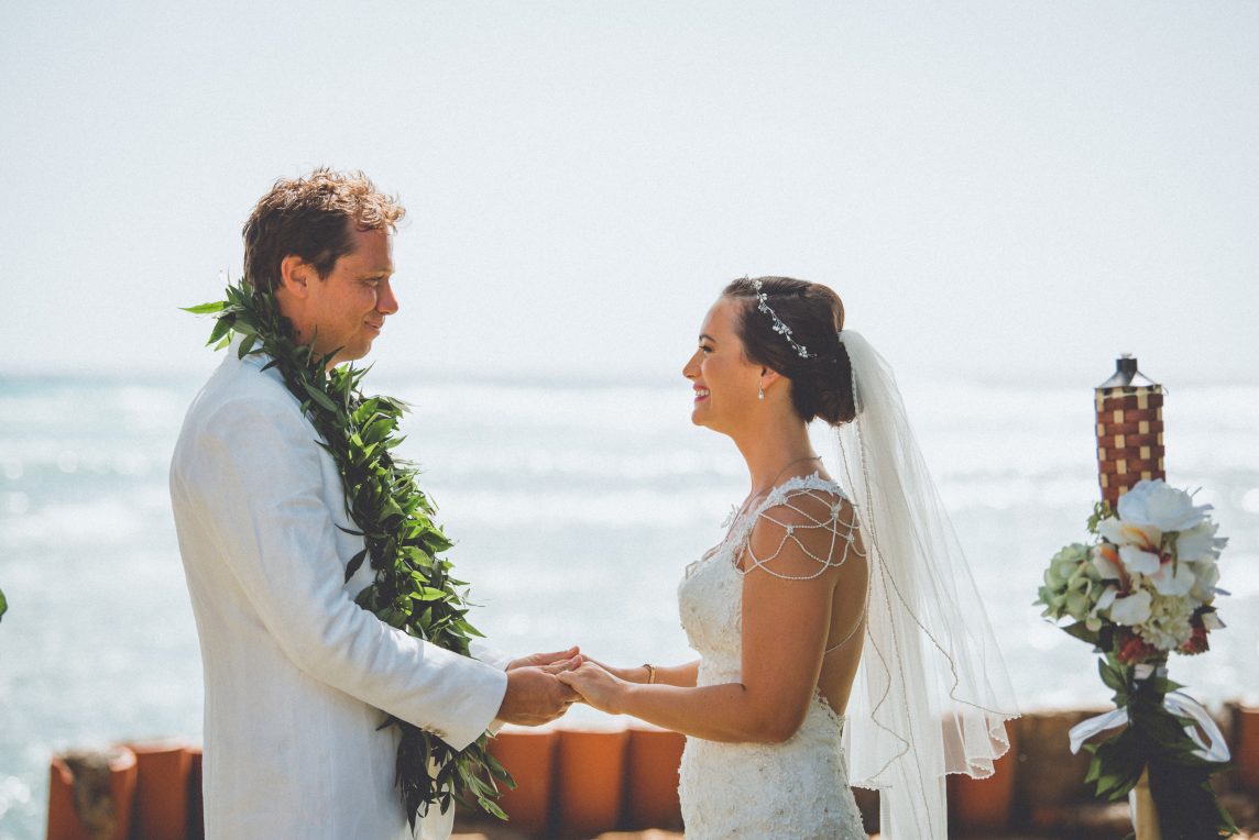 Honolulu Beach Park Wedding