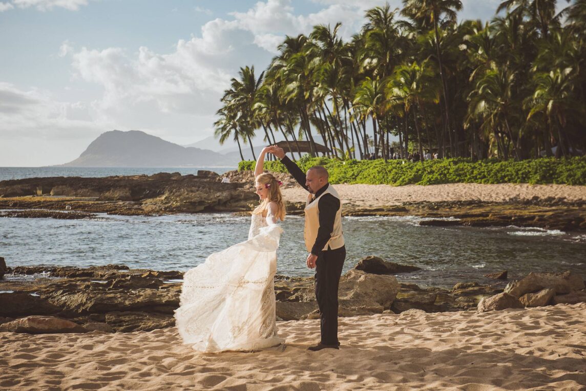 beach wedding in hawaii Archives - Islander Weddings, Hawaii, image size:1144x764