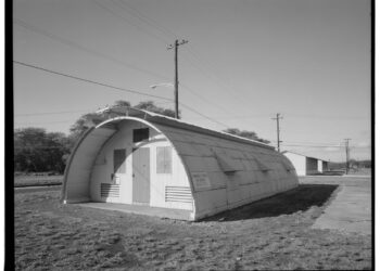 Quonset Hut on Lualualei