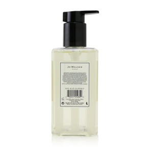 Blackberry & Bay Body & Hand Wash (With Pump) 250ml/8.5oz - Image 3