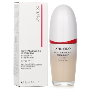Revitalessence Skin Glow Foundation SPF 30 - # 120 Ivory 30ml/1oz - Image 2