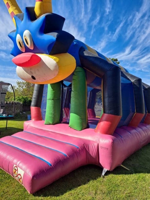 Bounce House 