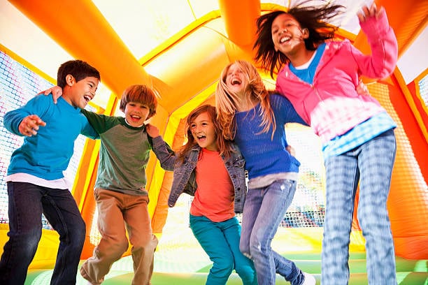 bounce house 