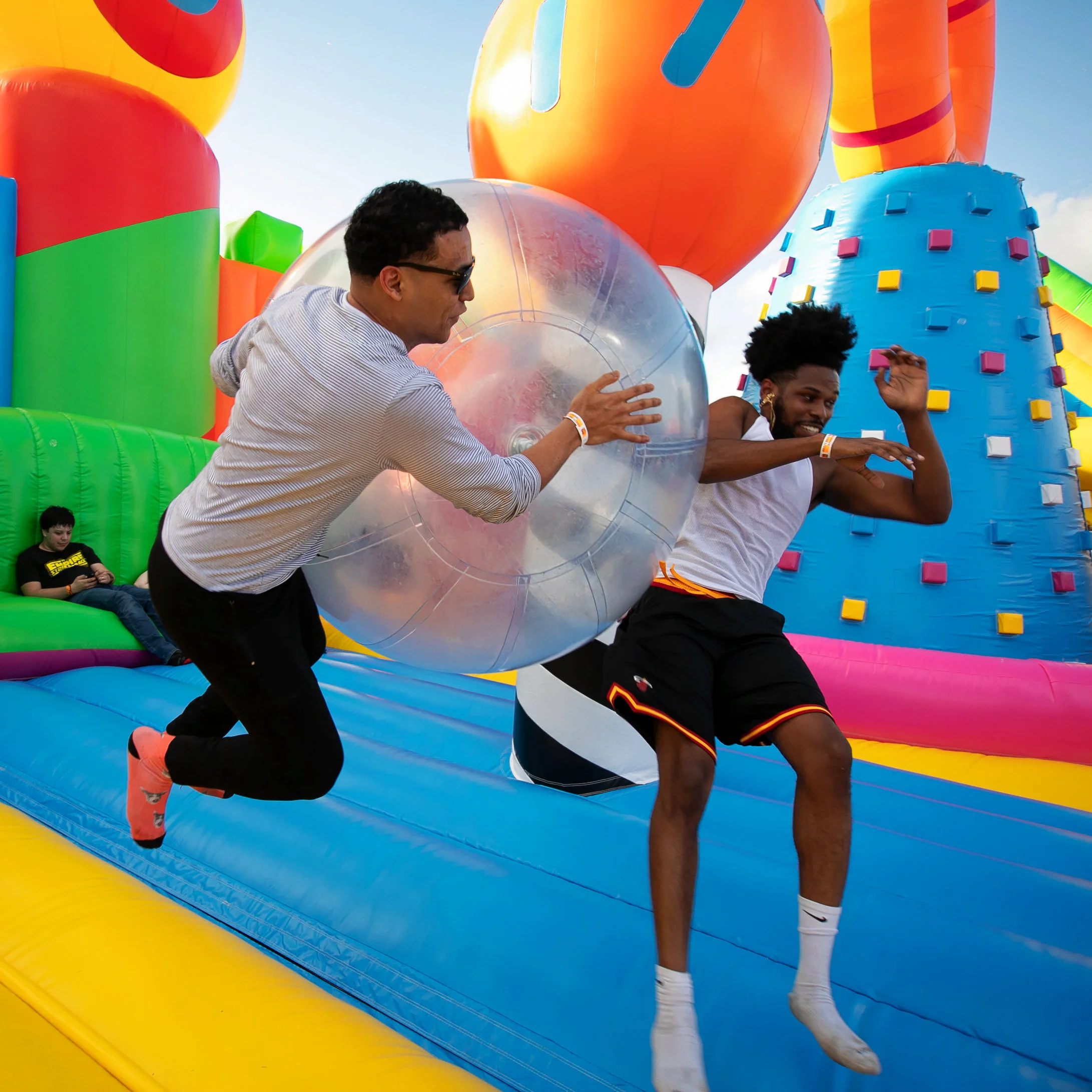 bounce house 