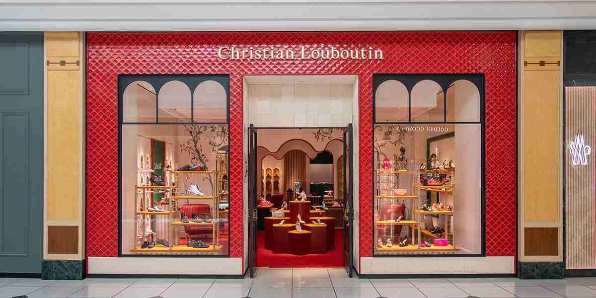 he founded in with Christian Louboutin Outlet a replacement to be named