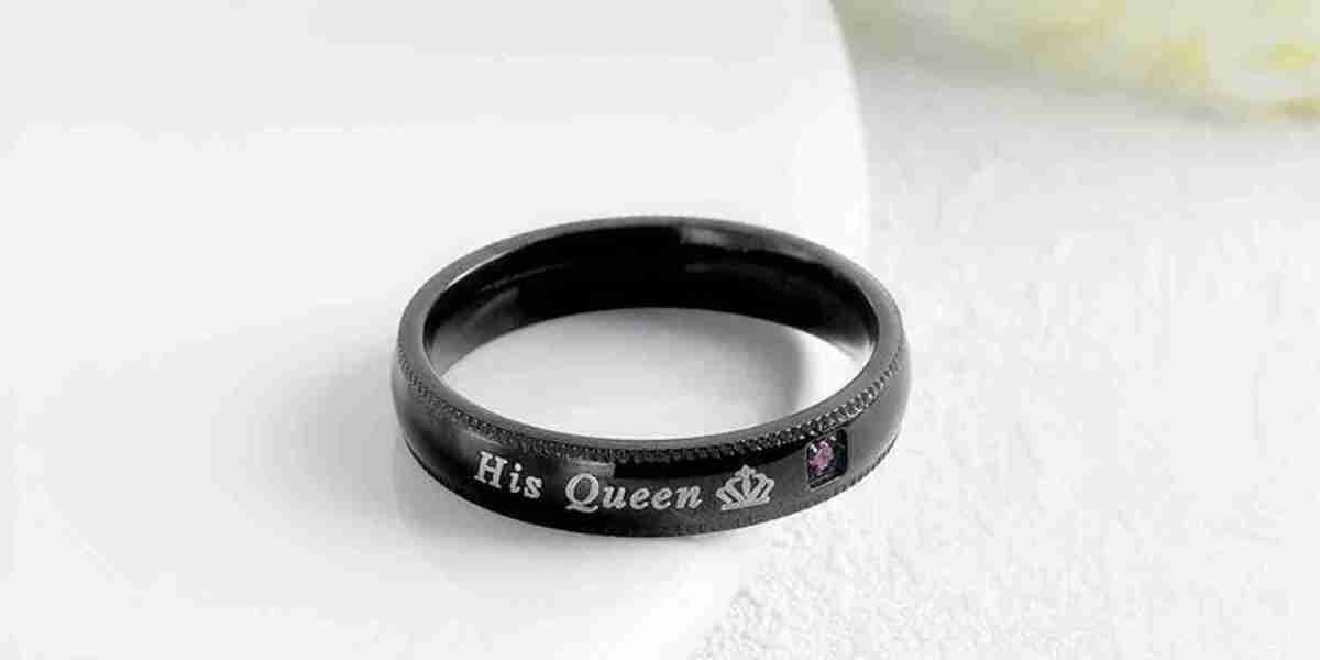 What's the difference between Oval and Cushion Cut